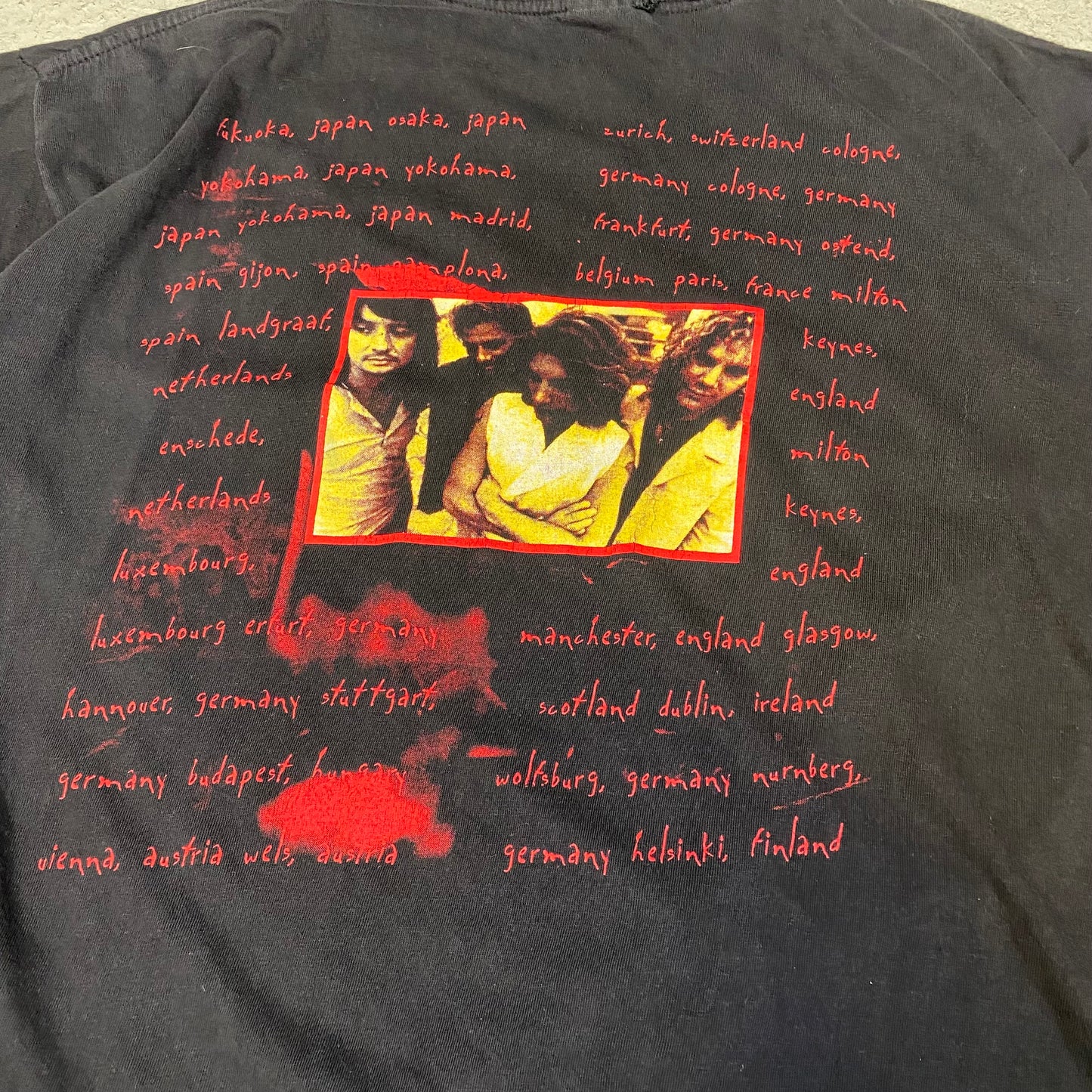 Bon Jovi 1996 These Days Tee (2)
