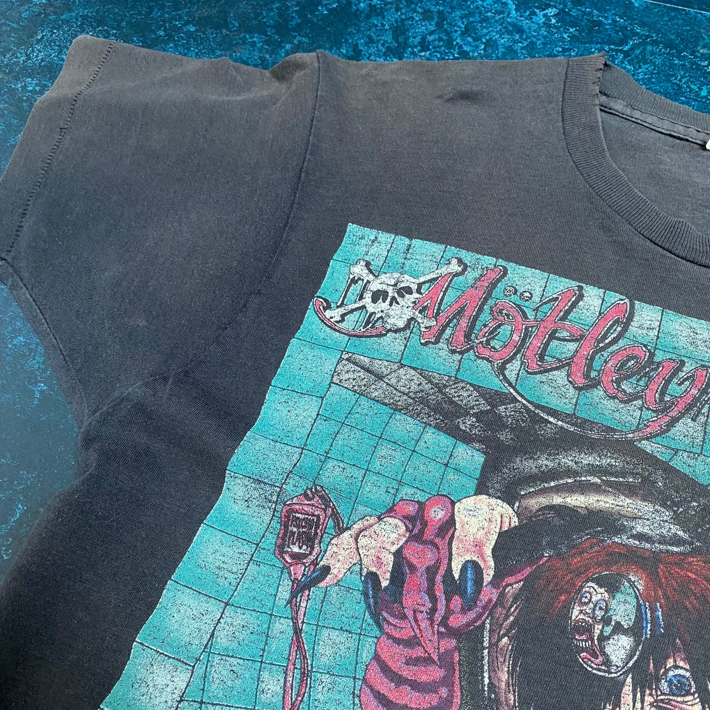 Mötley Crüe 1989 Dr. Feelgood Tee